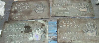 Desmantellats a Barcelona 2 magatzems de compravenda de coure i metalls robats 