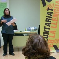 El passat dimarts dia 26 d'octubre es van formar 17 parelles lingüístiques a Barberà del Vallès. A partir d'ara, es trobaran una hora a la setmana, durant aproximadament 10 setmanes. Aquest és el mínim compromís que es demana tant a voluntaris com a aprenents per poder participar en el programa.