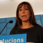 Camacho promet 5.000 mossos nous i endurir les penes als multireincidents