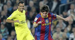 Amb el seu doblet contra el Vila-real, Messi ja acumula 50 gols el 2010. (Foto: EFE)