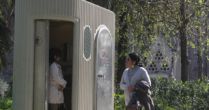 Falten lavabos públics a tres de cada quatre parcs de Barcelona 