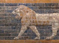 Relieve de un león hallado en Babilonia