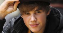 Justin Bieber anuncia en Twitter que ha vendido más de nueve millones de discos