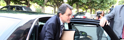 Artur Mas arribant al Parlament. (Foto: ACN)