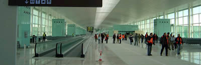 Imatge d'arxiu de l'interior de la Terminal 1 de l'aeroport del Prat
