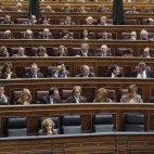 Els partits demanen un referèndum sobre el pacte del PP i el PSOE per reformar la constitució