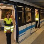 Alger inaugura el primer metro del Magrib