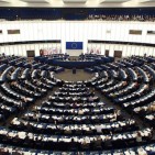 UDC recupera l'eurodiputat i s'integra al grup del PP europeu