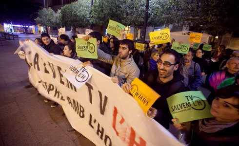 Protesta contra el tancament de TV L'Hospitalet