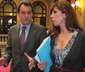 Segons Camacho, Rajoy està disposat a pagar els deutes a Catalunya