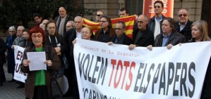 La Comissió de la Dignitat denunciarà el govern espanyol si no tornen tots els papers<br/>