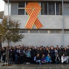 Oposició a l'ordre del Govern balear de retirar els llaços pel català de les escoles