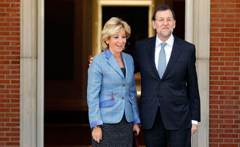 Esperanza Aguire i Mariano Rajoy en la Moncloa