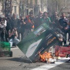 Activada la polèmica web dels mossos per a identificar 68 individus