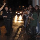 Identificacions i un detingut en un casal independentista de Badalona el 12-O