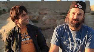 'Dóna-li a la vida', el nou videoclip de Manu Guix amb Pau Donés