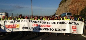 Col·lapse a la ronda litoral de Barcelona per una protesta de transportistes