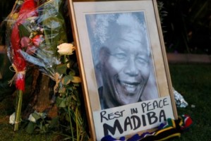 Sud-àfrica prepara un llarg comiat a Nelson Mandela