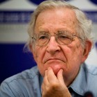 Dario Fo i Noam Chomsky, entre les noves personalitats internacionals en favor del 9-N