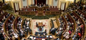 Cinc diputades planten Rajoy per la llei de l'avortament