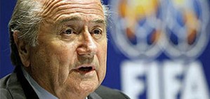 Blatter dimiteix de president de la FIFA