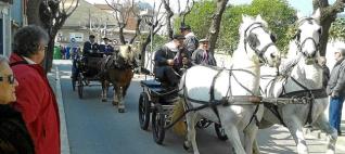 Una vintena de carruatges fan lluir la Festa de Sant Antoni de Sant Vicenç 
