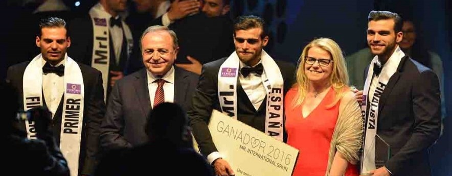 Platja d'Aro corona 'Daniel Rodríguez' com l'home més guapo d'Espanya