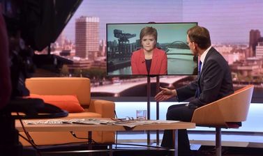 La primera ministra escocesa, entrevistada Ahir a la BBC.
