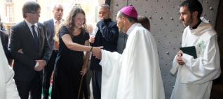 El cardenal Lluís Martínez Sistach i el bisbe Xavier Novell ´planten´ l´Ajuntament de Berga 