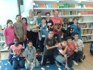 El Club de lectura de la Biblioteca escolar Montfollet, amb Núria Terés i Jaume Prat, autor d'