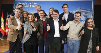Pablo Casado con los candidatos del PP en Castilla y León
