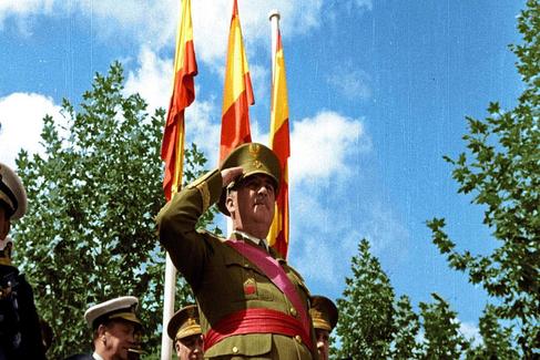 Francisco Franco, en un fotograma de 'Generalísimo'.
