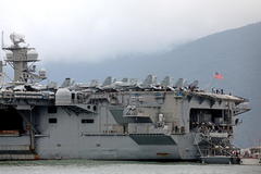 Da Nang (Viet Nam), 05/03/2020.- (FILE) - The aircraft carrier USS Theodore lt;HIT gt;Roosevelt lt;/HIT gt; (CVN-71) arrives at the harbor of Da Nang, Vietnam, 05 March 2020 (reissued 01 April 2020). According to reports, Captain Brett Crozier, captain of the US aircraft carrier Theodore lt;HIT gt;Roosevelt lt;/HIT gt;, which is currently docked in Gua, has penned a letter calling for decisive action to be taken to avert deaths on the carrier. (Estados Unidos) EPA/