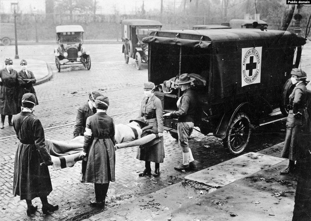 Portadores de la Creu Roja als EUA, on s'estima que podria haver començat la grip de 1918.