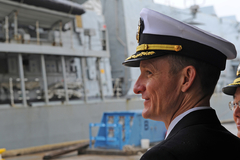 El capitán Brett Crozier en Yokosuka, Japón, en abril de 2018.