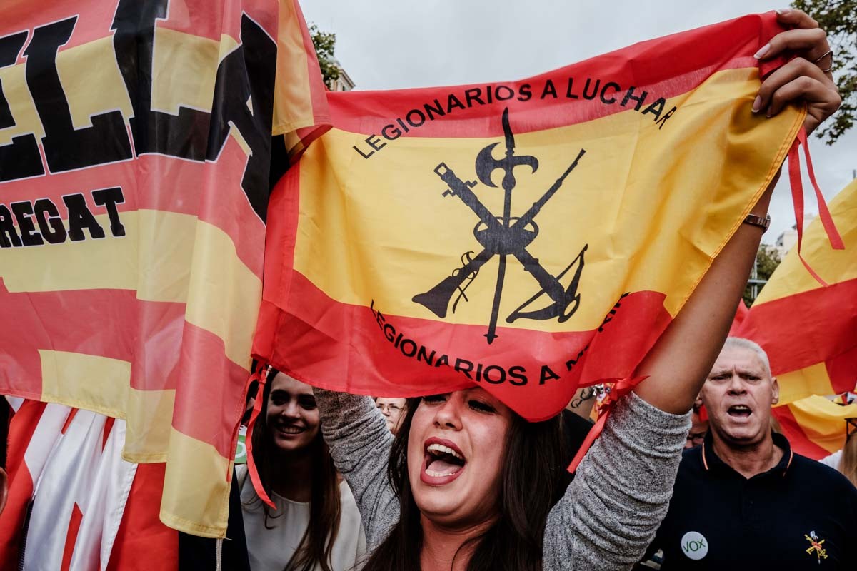 Manifestació del dia de la Hispanitat a Barcelona, amb apel·lacions directes a lluitar i a morir.
