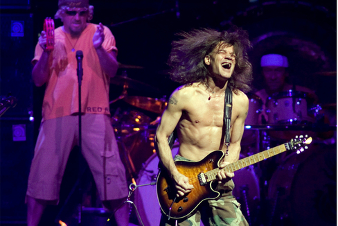 Muere Eddie Van Halen, héroe de la guitarra y leyenda del heavy metal