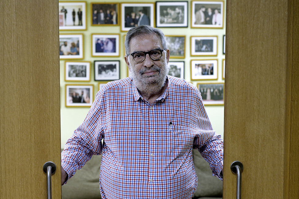 Enrique González Macho posa en su oficina de Madrid.