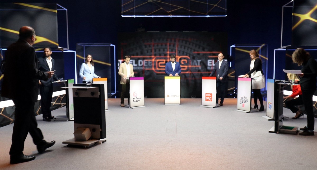 Els candidats abans de començar el debat del 10-N a TV3.