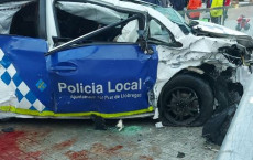 Espectacular accident d' un cotxe de la Guàrdia Urbana del Prat