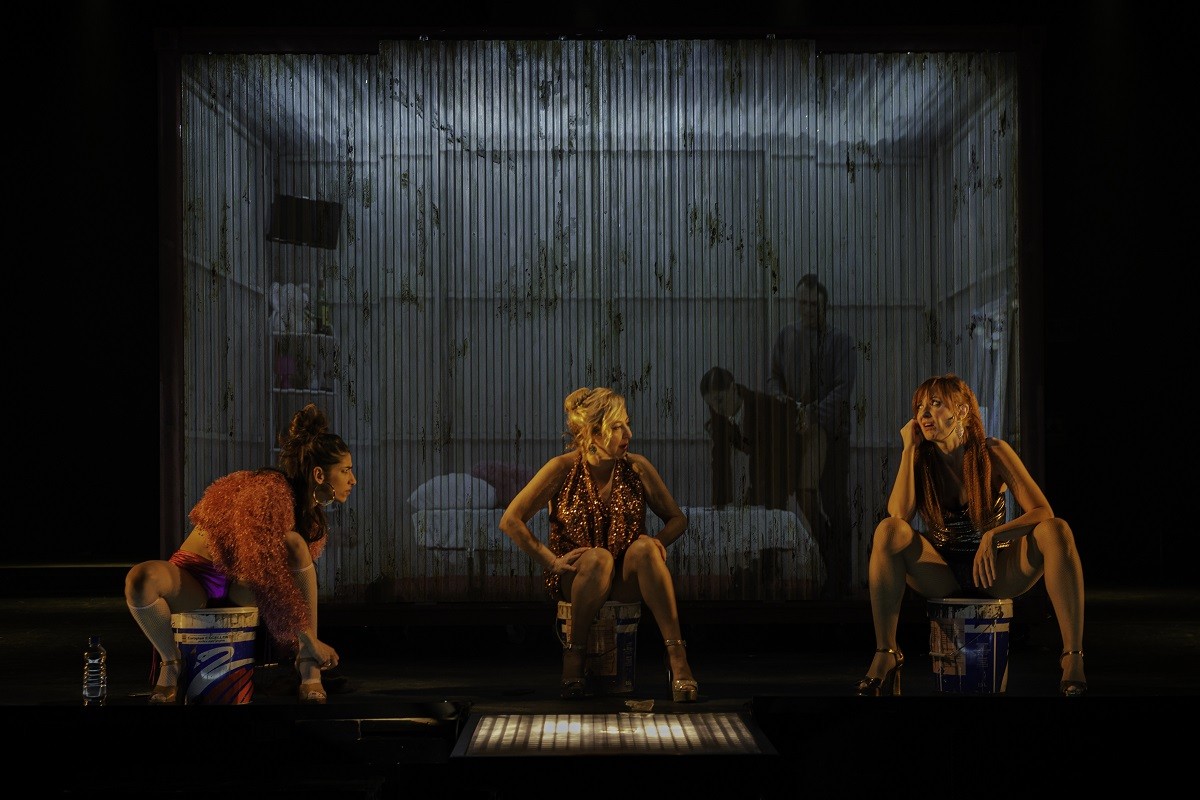 Imatge de l'obra «Prostitución» al Teatre Nacional de Catalunya