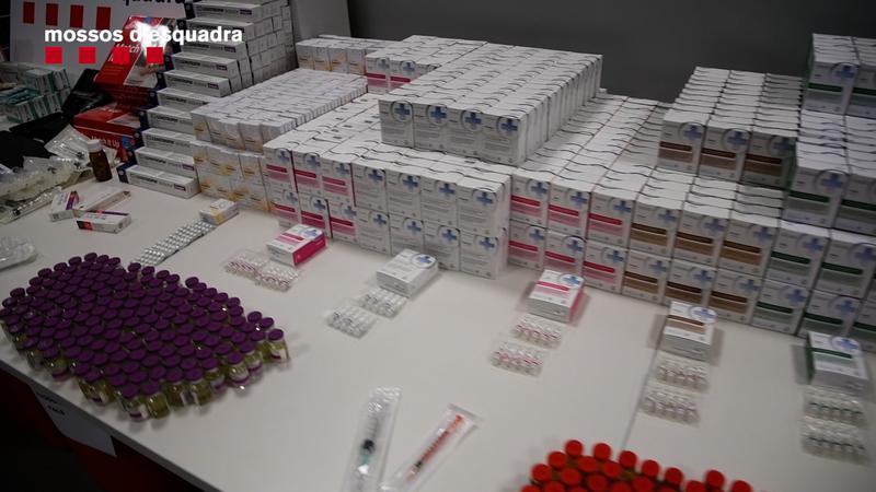 Set detinguts acusats de vendre medicaments falsos i substàncies dopants a l'àrea metropolitana de Barcelona