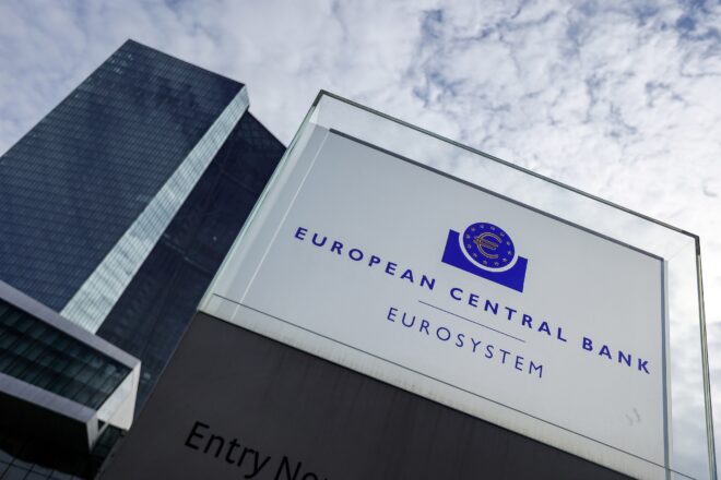 El BCE torna a augmentar el tipus d’interès de 0,25 punts i el situa en un 4%, el nivell més alt d’ençà del 2007