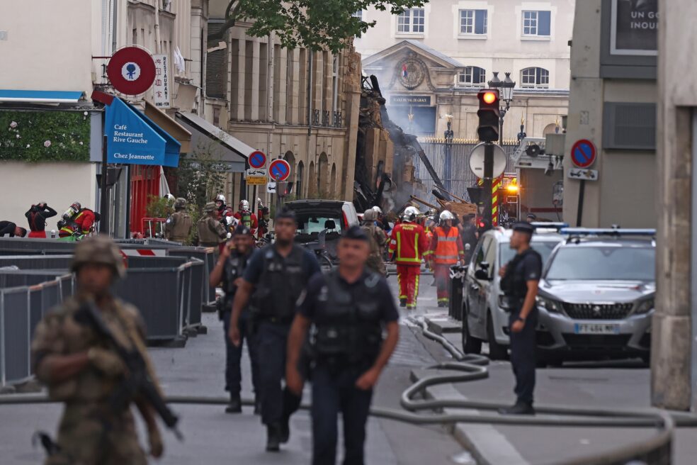 Explosió al centre de París