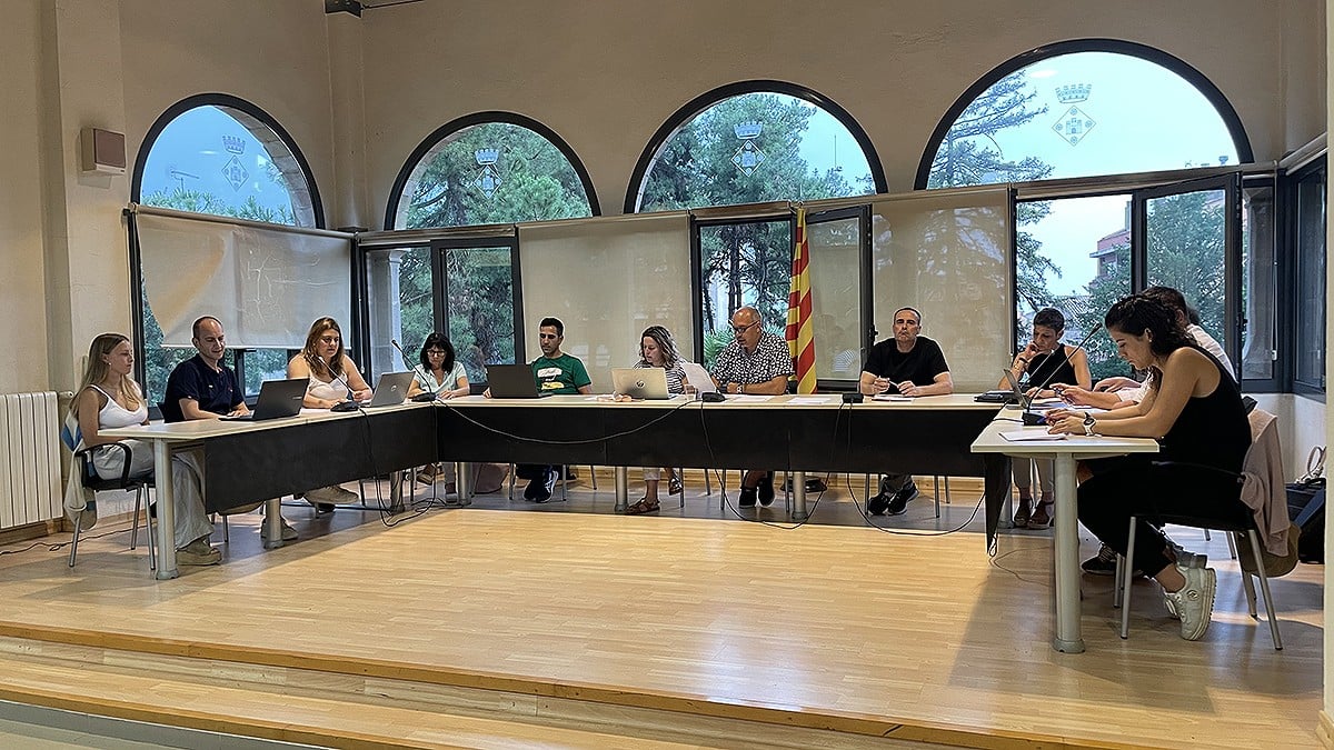 Sessió plenària extraordinària a l'Ajuntament de Prats, aquest dimecres.